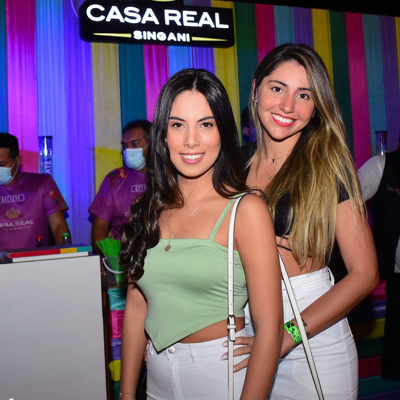 Alexandra Ponce y Flavia Castedo
