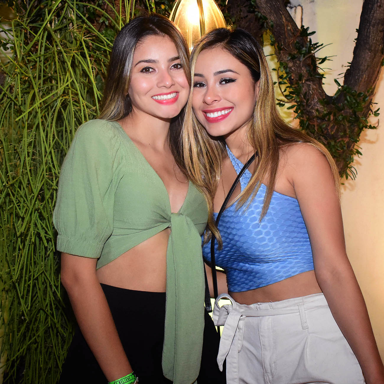 Nicole Lopez y Kamila Osinaga
