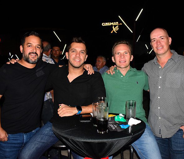 Capeco Alvarez, Happy Peredo, Ronald Campbell y Camilo Tavera