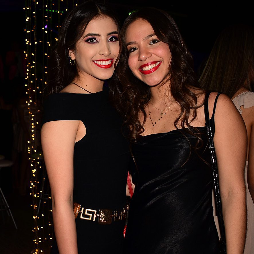 Yoisy Valencia y Juliana Chilo