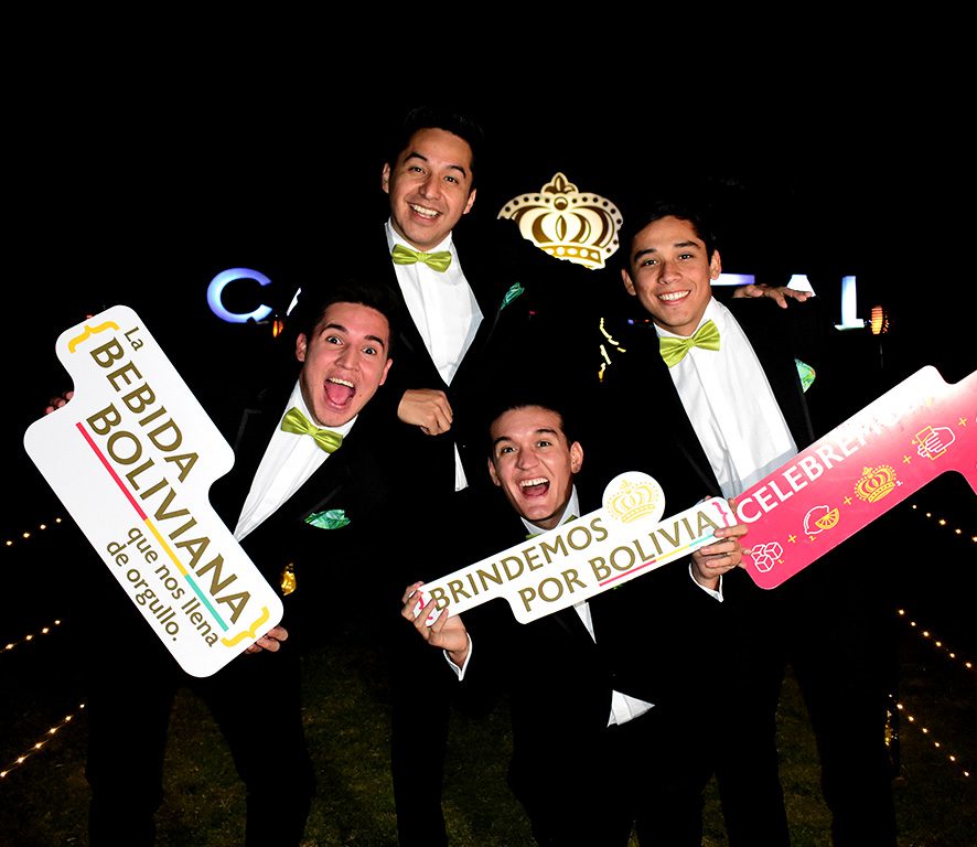Clinton Velez, Ian Vega, Antonio Flores y Christian Valverde