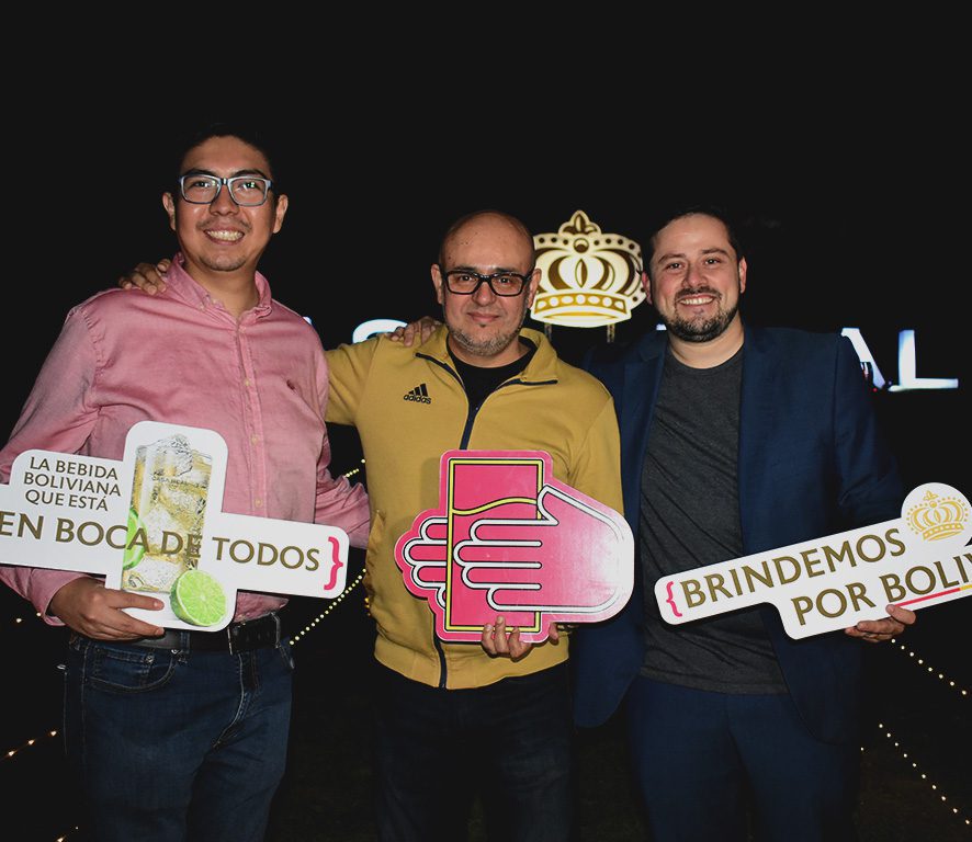 Miguel Urzagaste, Demian Solares e Ignacio Rojas