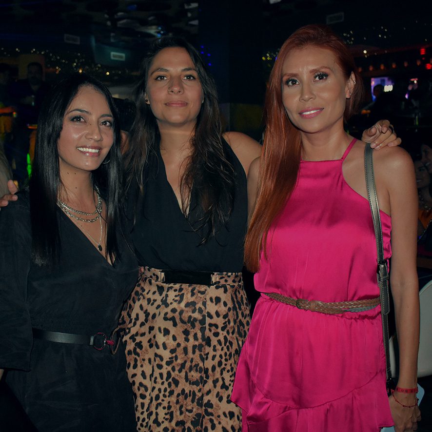 Liz Moscoso, Nicky Hochhauser y Karen Bustillo