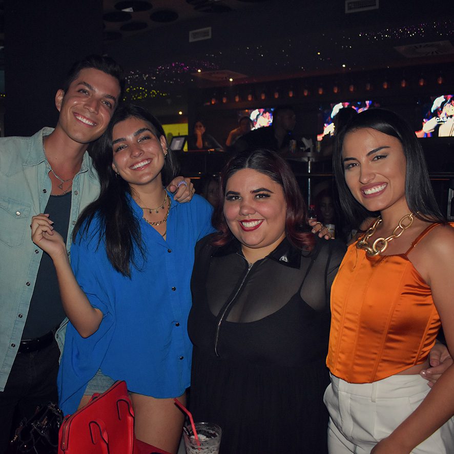 Luis Gamarra, Lu de la Tower, Lucciana Pitruzzello y Mila Camila