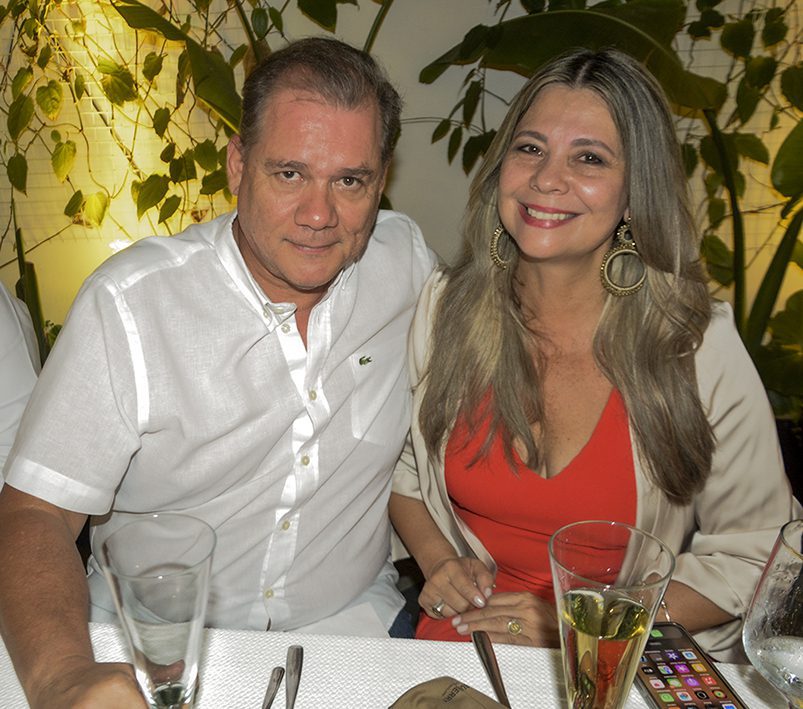 Carlos Siles, Gloria Piñera