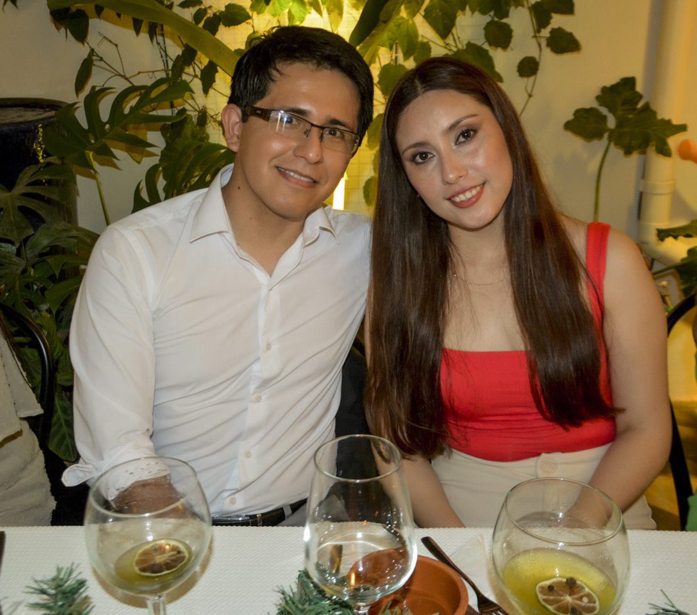 Róger Correa, Leticia Videz
