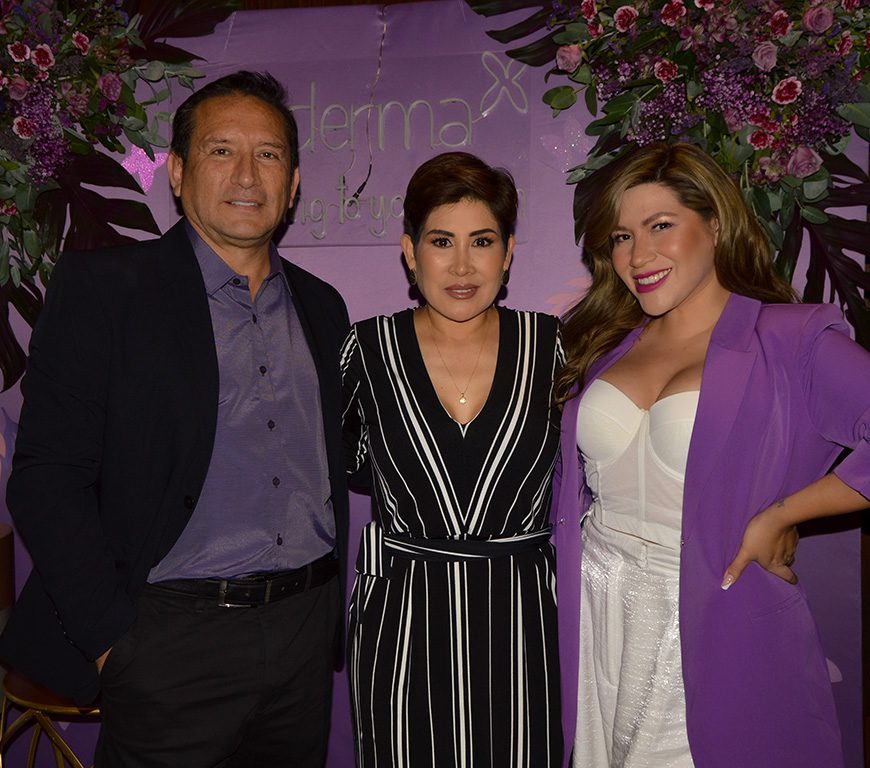 Carlos Delgado, Josaine Sanjines y Dunia Rodriguez