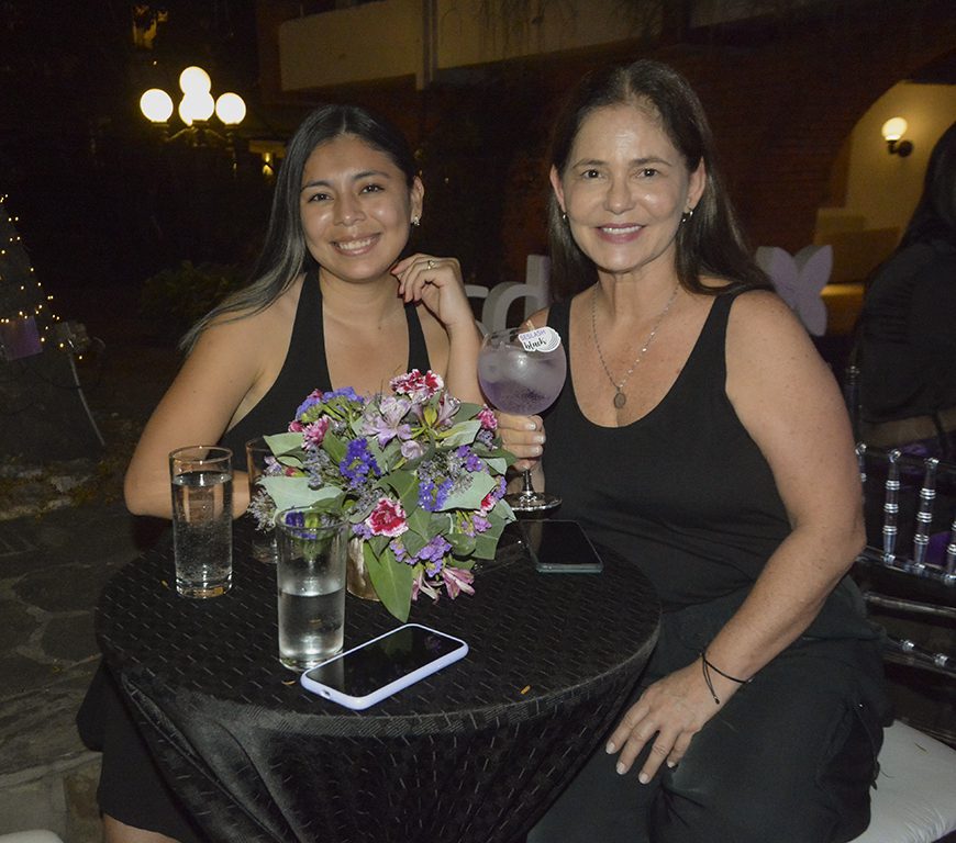 Gabriela Lizárraga, Sandra Parada