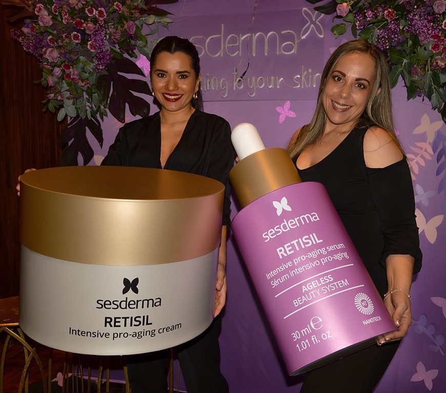 Reyna Isabel Antelo y Pamela Losada