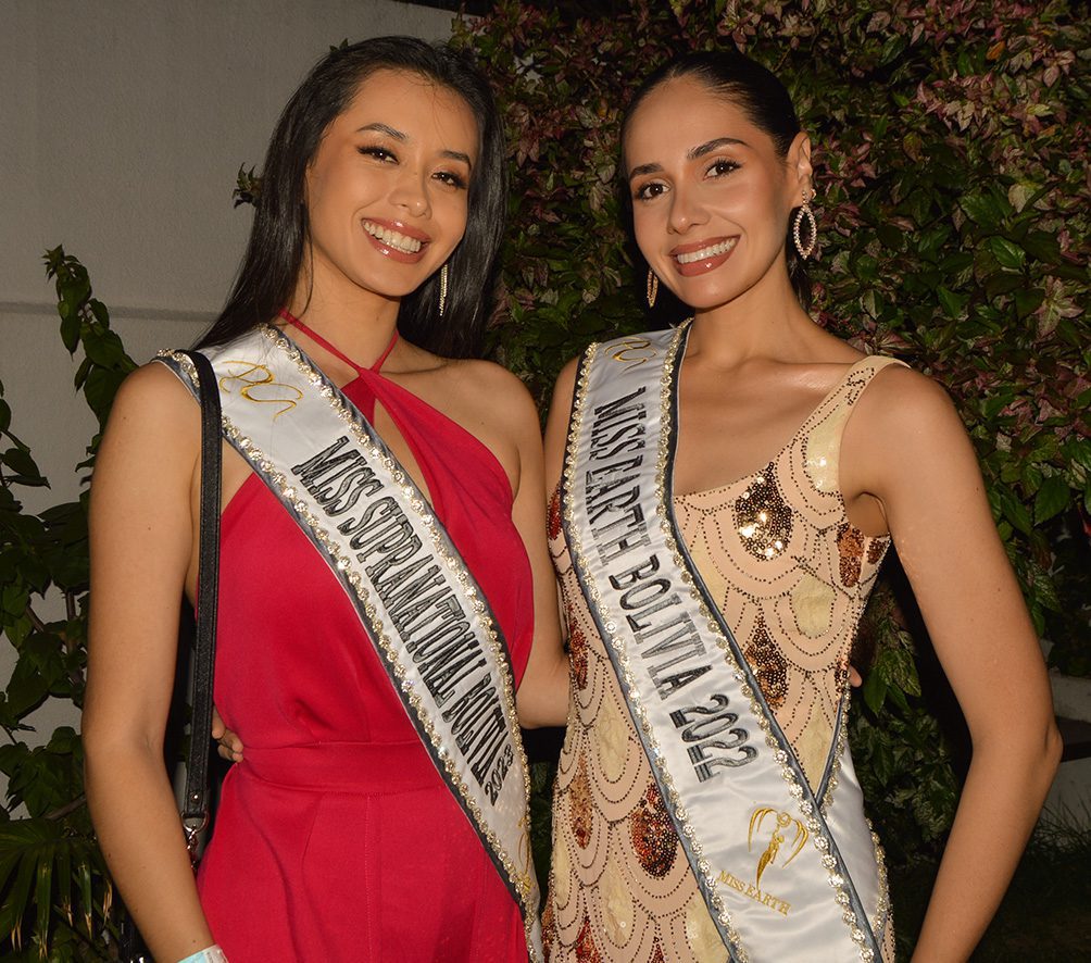 Estefania Ibarra y Fabiane Valdivia