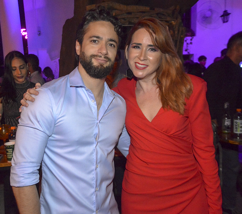 Gonzalo Flores, Camila Julio