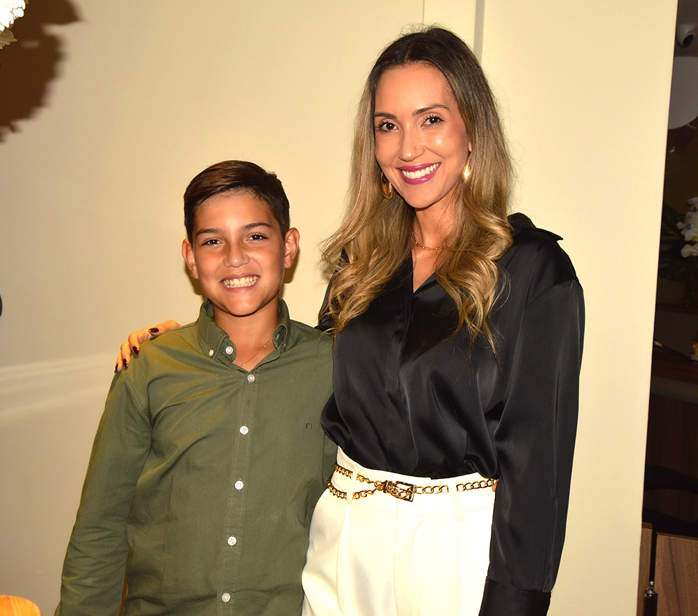 Adriano Saucedo y Nicole Pulino