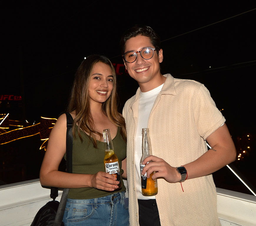 Gabriela Ayaviri y Andres Menacho