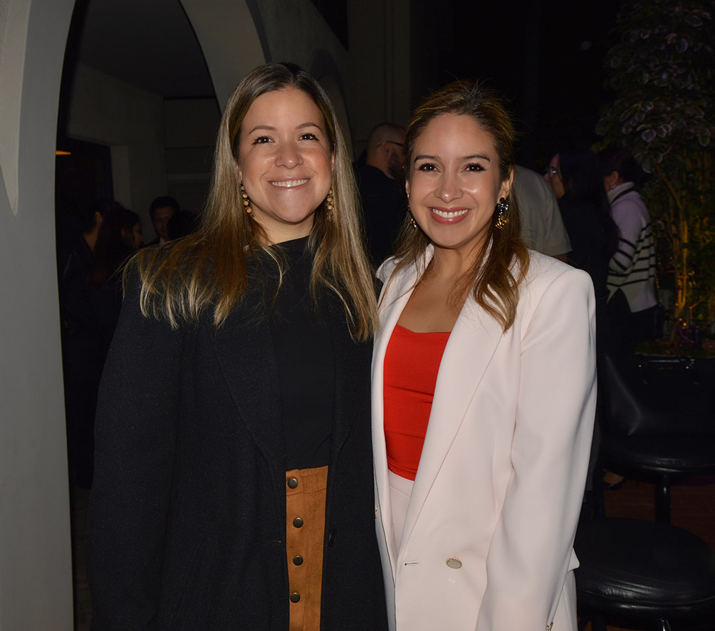 Andrea Necas y Gabriela Peredo