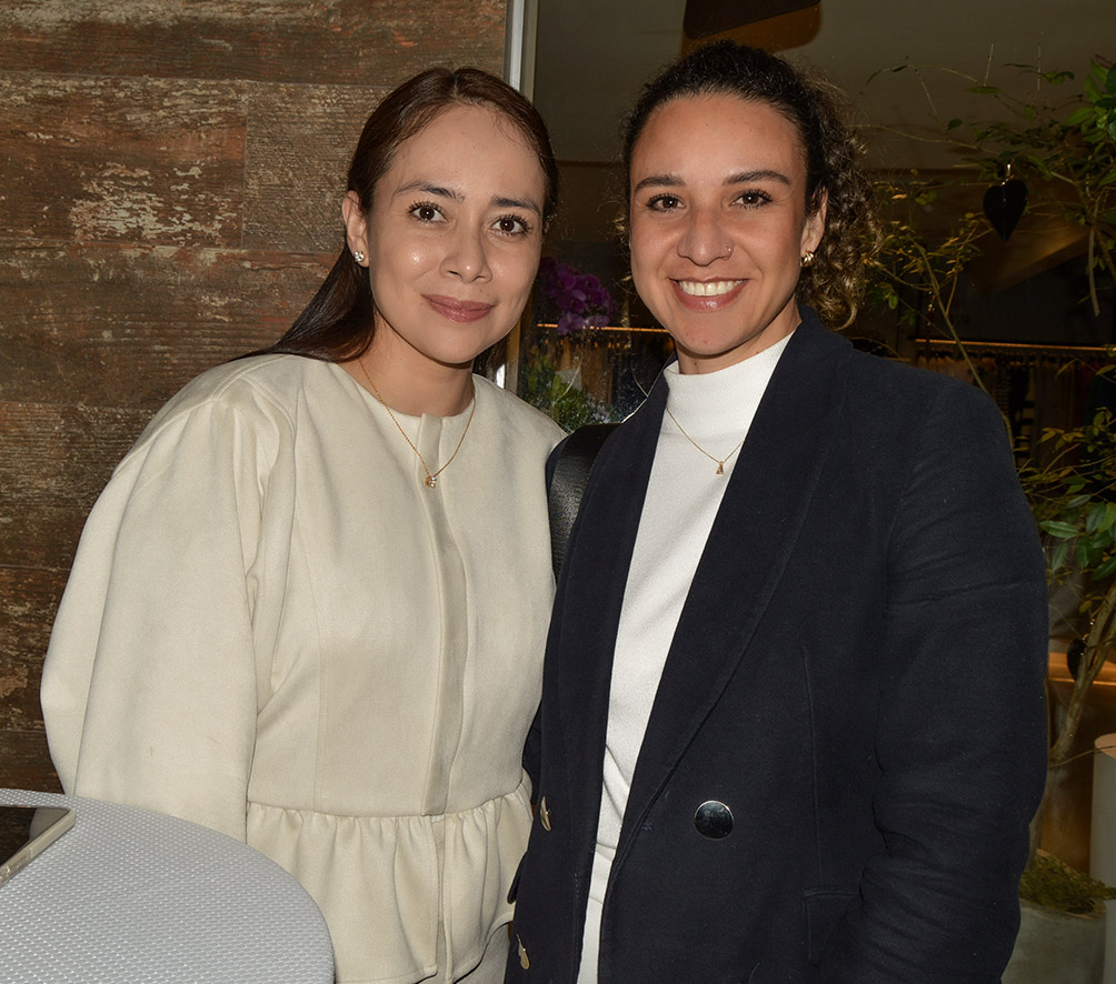 Estephany Vargas y Daniela Pabon