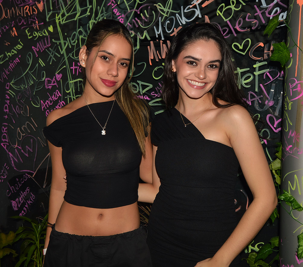 Melissa Arteaga y Natalia Arteaga