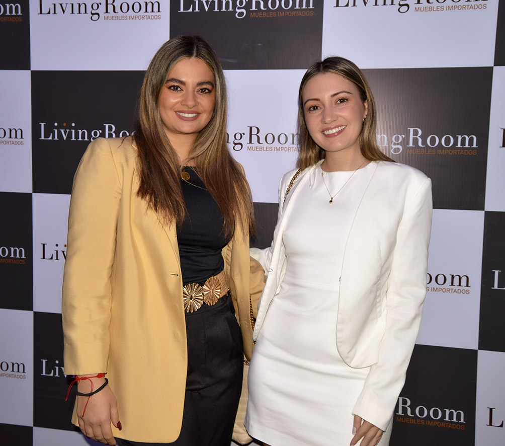 Ximena Landivar y Belen Landivar