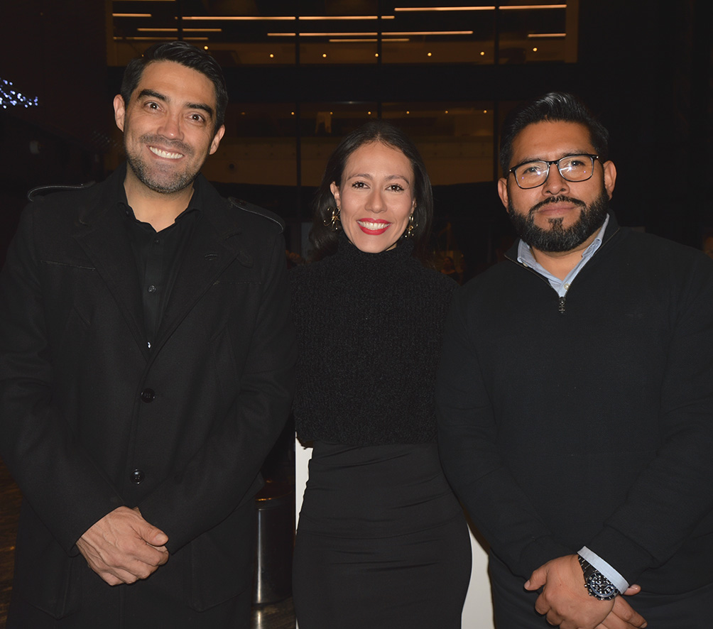 Pablo Gil, Laura Chavez y Rolando Chipana