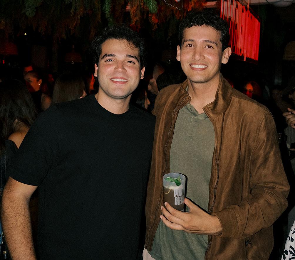 Oscar Pablo Bowles y Leonardo Acosta