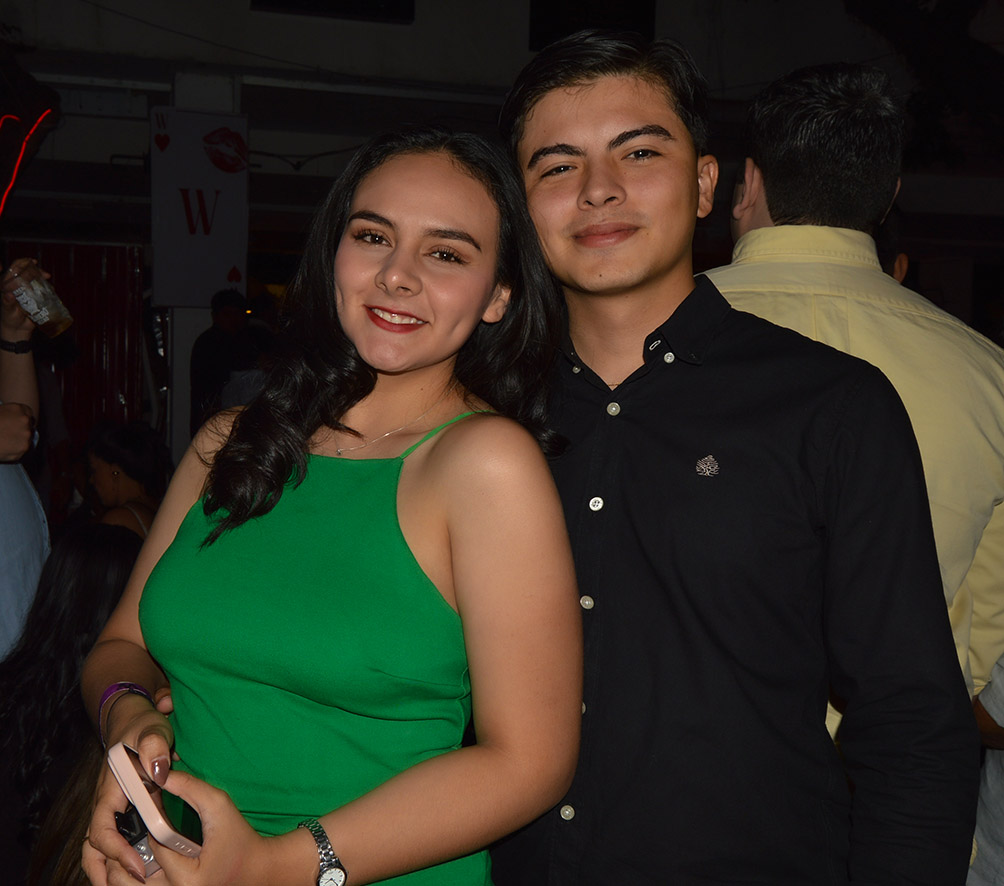 Arlena Duran y Christian Mendoza