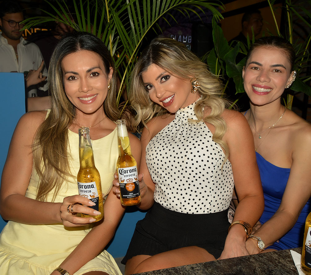 Janny Brasil, Fernanda Guillen y Adjany Chavez