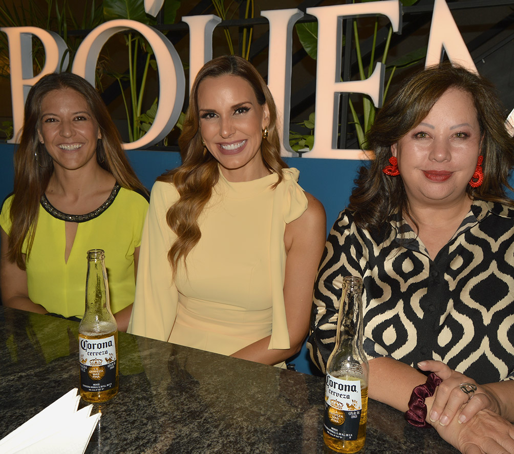 Patricia Rodriguez, Gabriela Oviedo y Patricia Viscarra