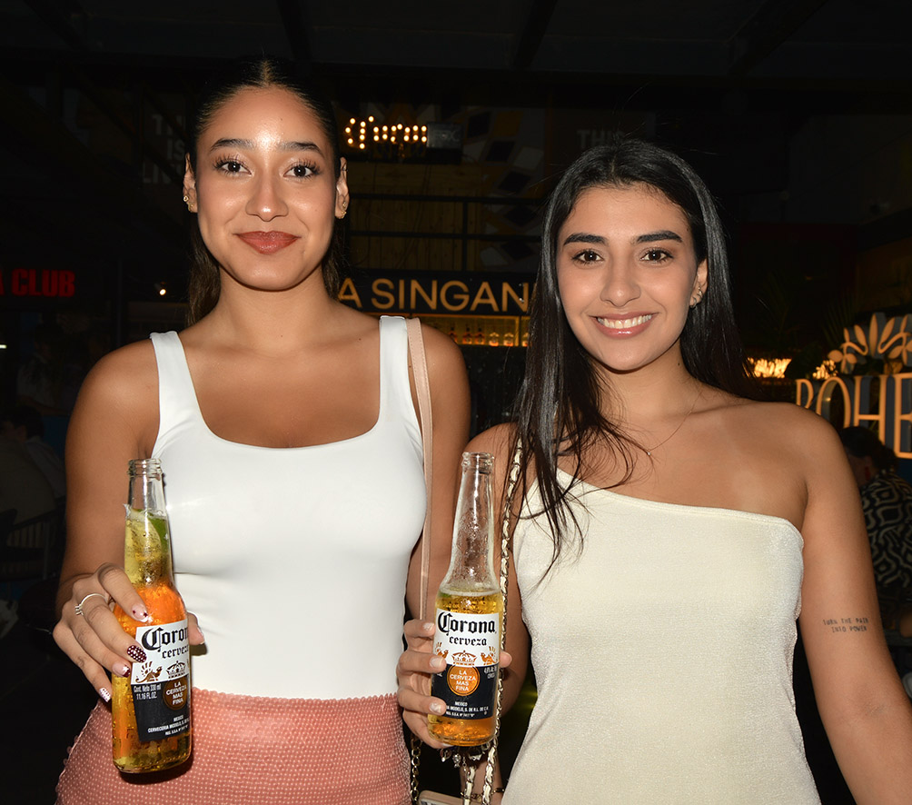 Renata Rioja y Aneli Salvatierra