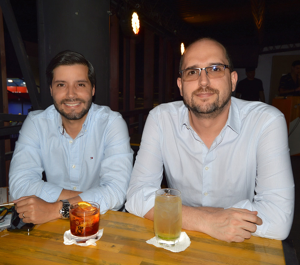 Ricardo Tarabillo y Bernardo Looney