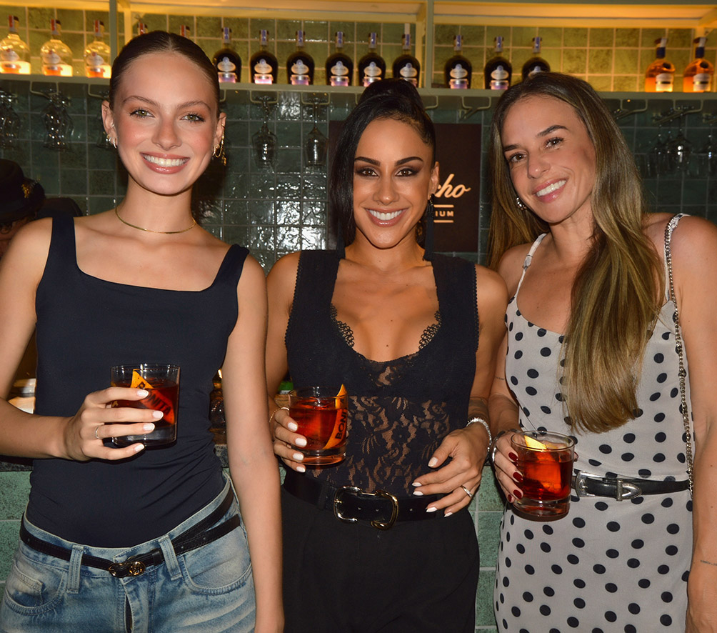 Yohara Mileta, Fernanda Suarez e Ilani Rivero