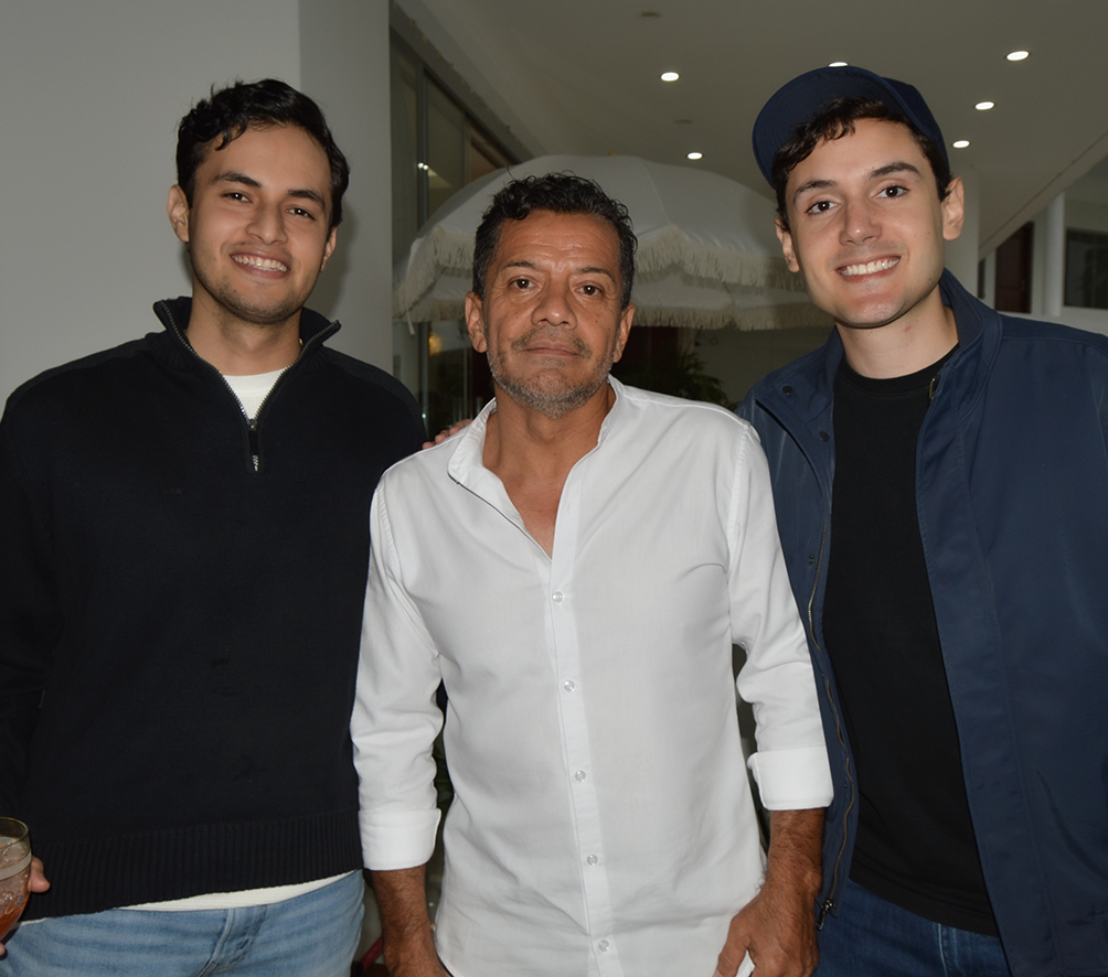 Bryan Teodovich, David Rosales y Samuel Moreno