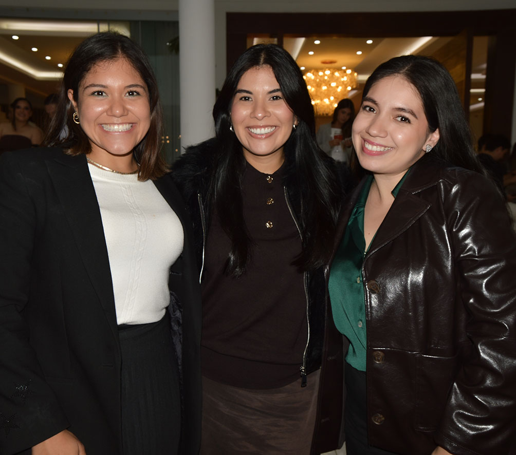 Stephania Salvatierra, Ana Daniela Ramos y Noelia Justiniano