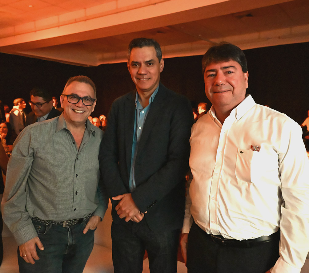 Jhon Antelmo, Quique Anglarill y Jimmy Estremadoiro