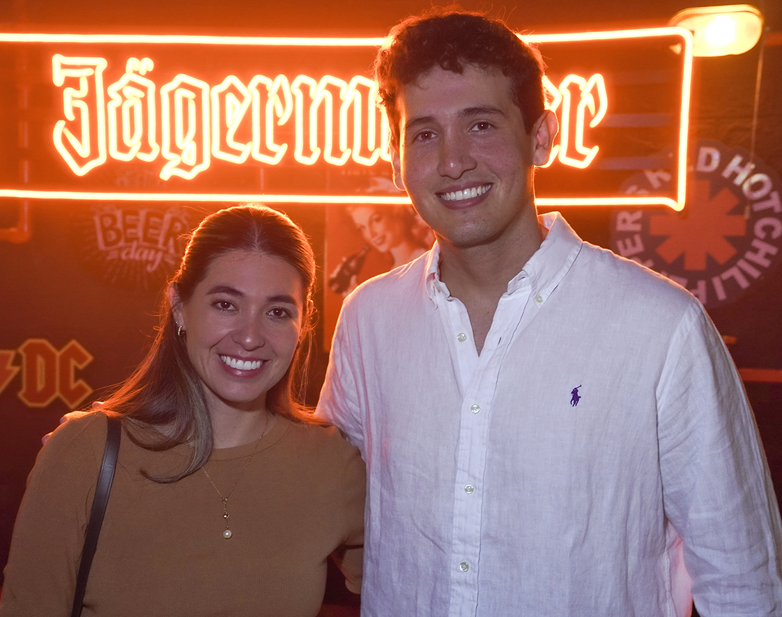 Leonardo Acosta y Daniela Cespedes