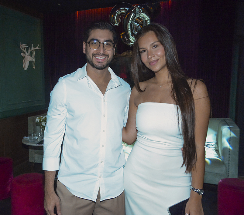 Ricardo Robles, María Reneé Gutiérrez