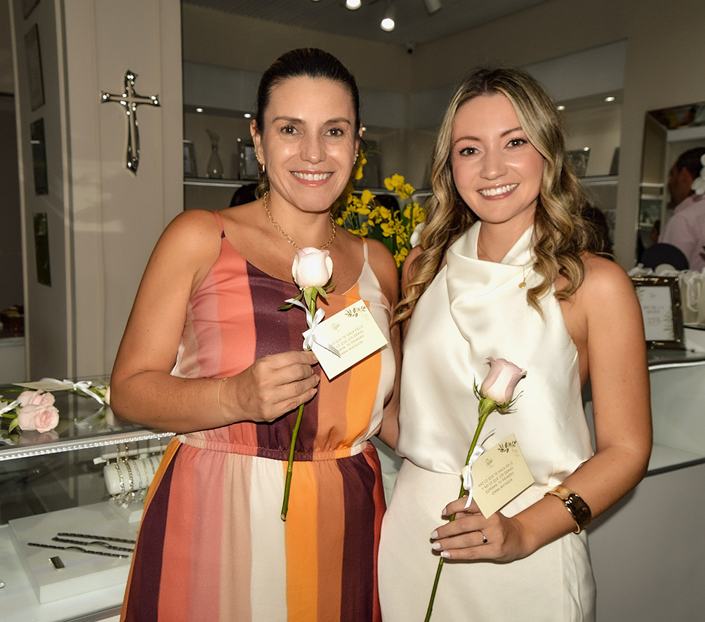 Deborah Gasser y Belen Landivar