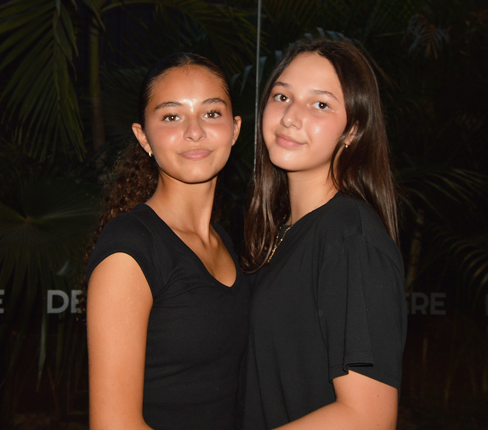 Fiorella Viscarra y Maria Jose Oroza