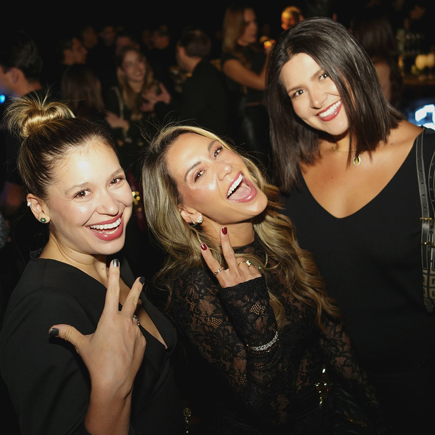 Maria Camila Arce, Carolina Suárez