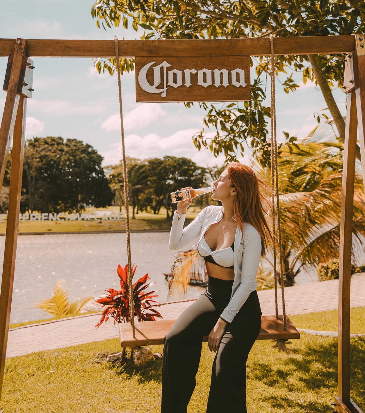 CORONA – RCFILMS-5820