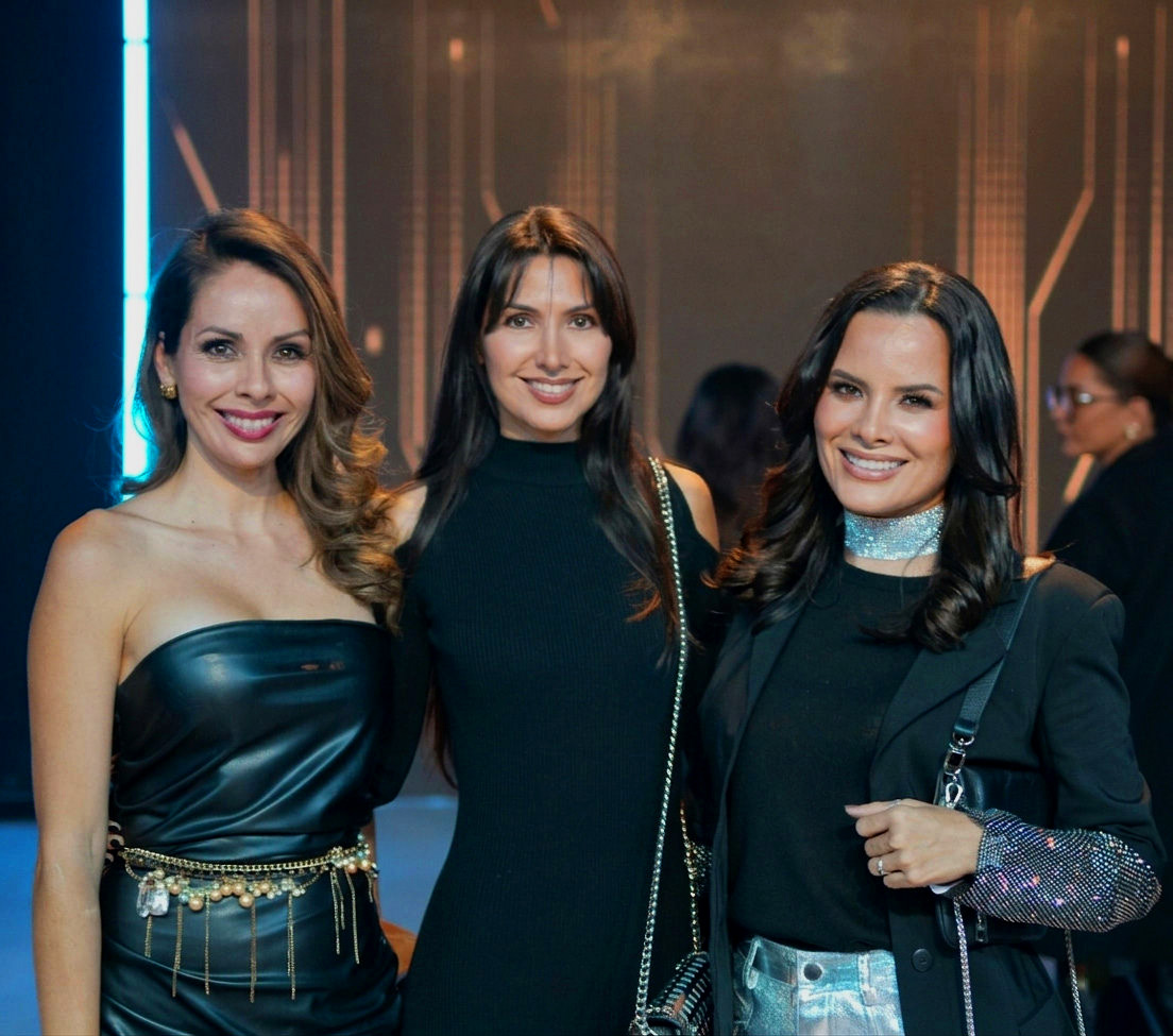 ClaudiaAntelo,AnitaSoto,GabyIrahola