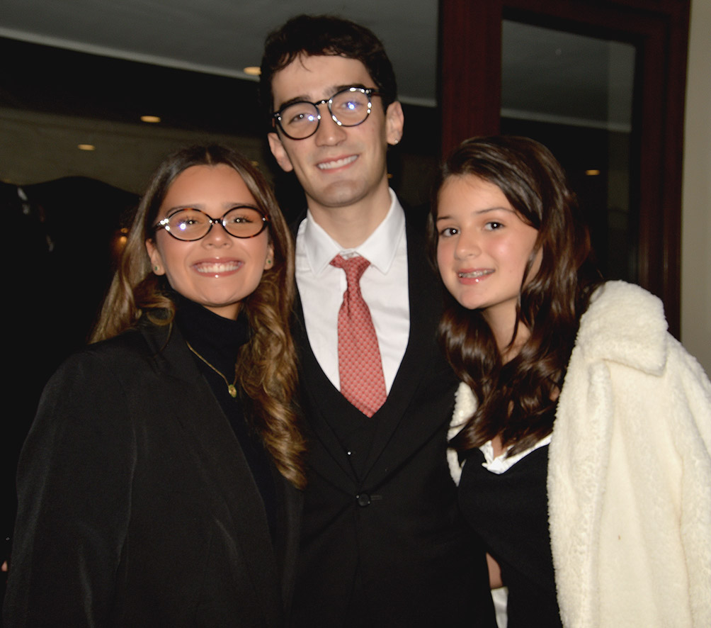 Julieta Arana, Roberto Arana y Catalina Arana