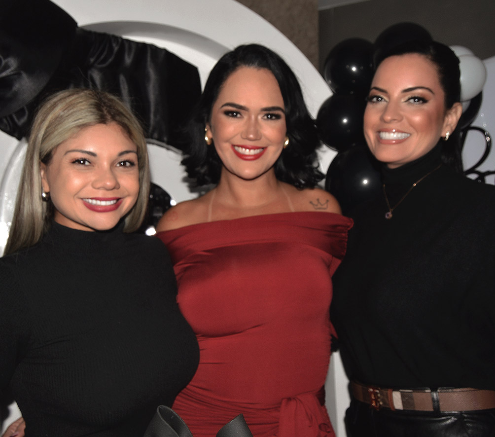 Thaisa Villa, Natalia Milliet y Daniela Beltran
