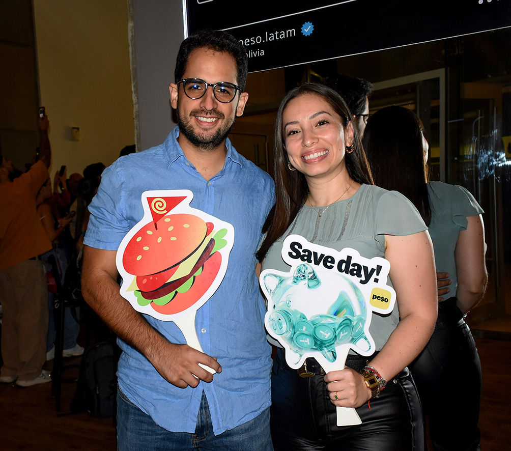 Esteban Alfaro y Cecilia Caballero