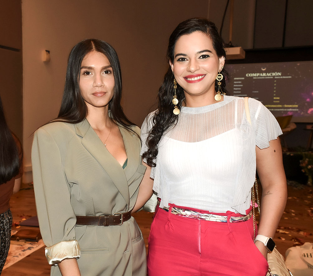 Jhely Cabezas y Daniela Mendez