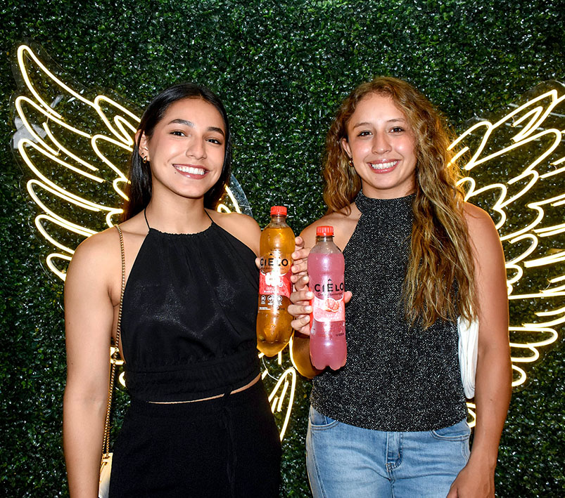 Laura Flores e Itali Zuleta