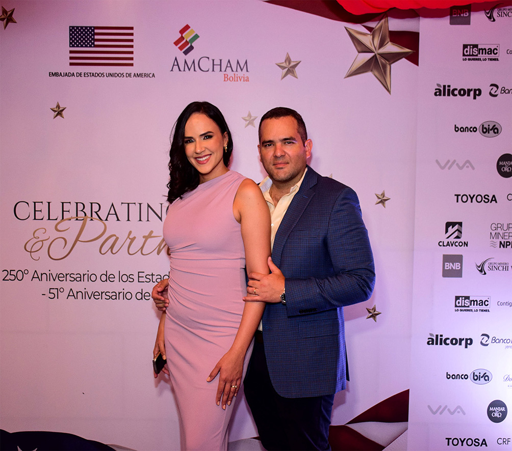 Ruben Bejarano y Daniela Cuellar