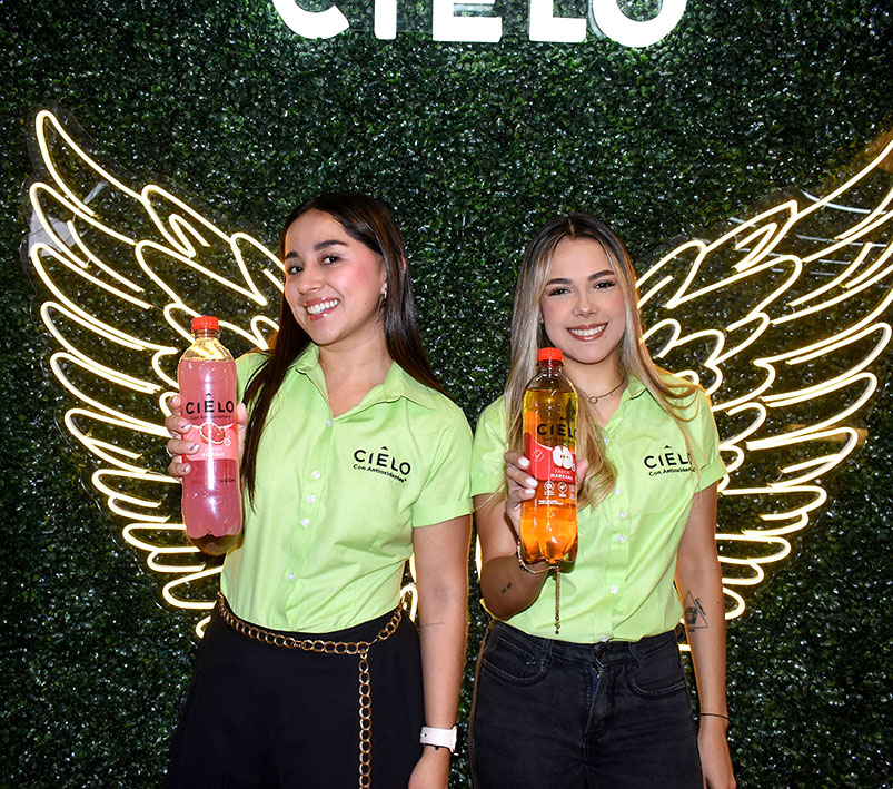 Valentina Salas y Juliana Vidal Peña